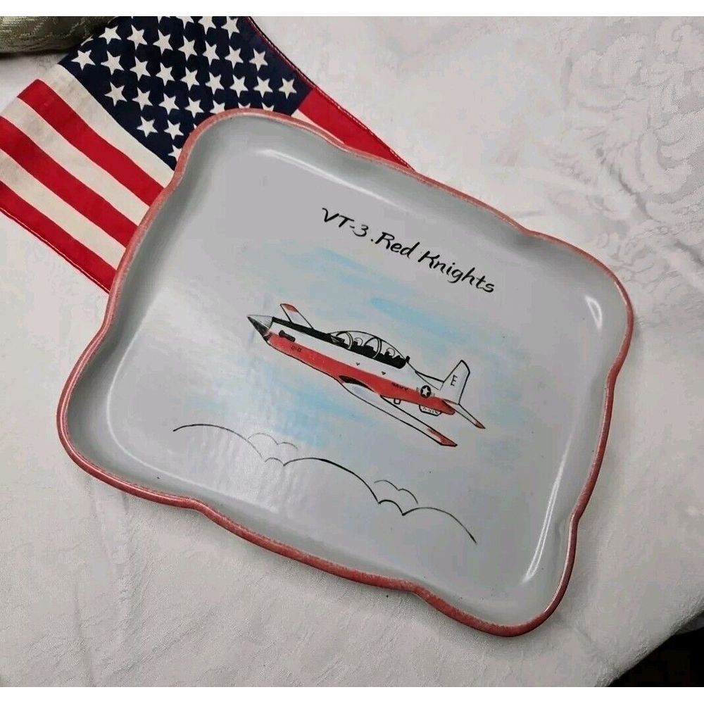 VT-3 RED KNIGHTS U.S. NAVY Naval Aviator Training Squadron Tray Art Pottery‎ - Picture 3 of 12